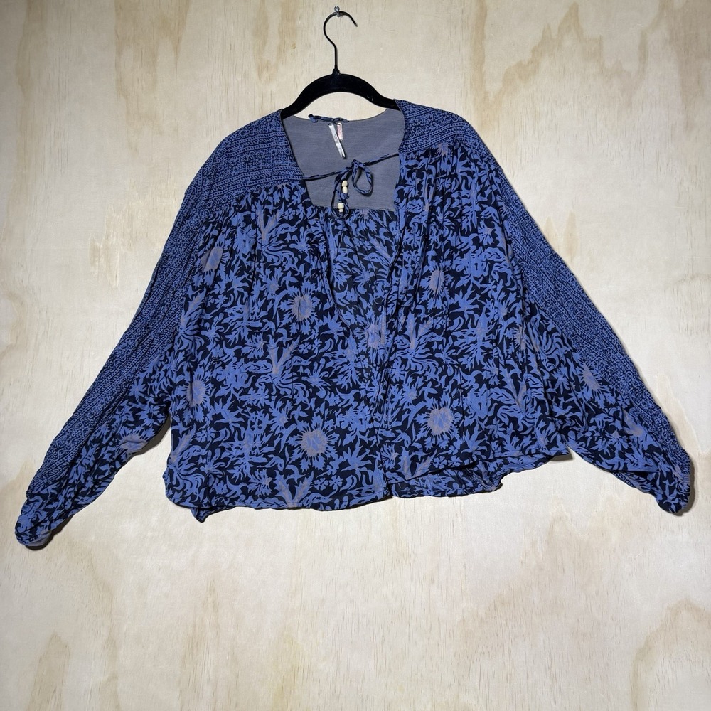 Free People Boho Floral Peasant Crop Top Women's M Blue Balloon Sleeve Blouse